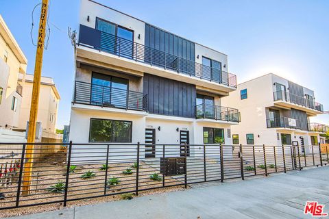 11734 Gilmore Street North Hollywood CA 91606