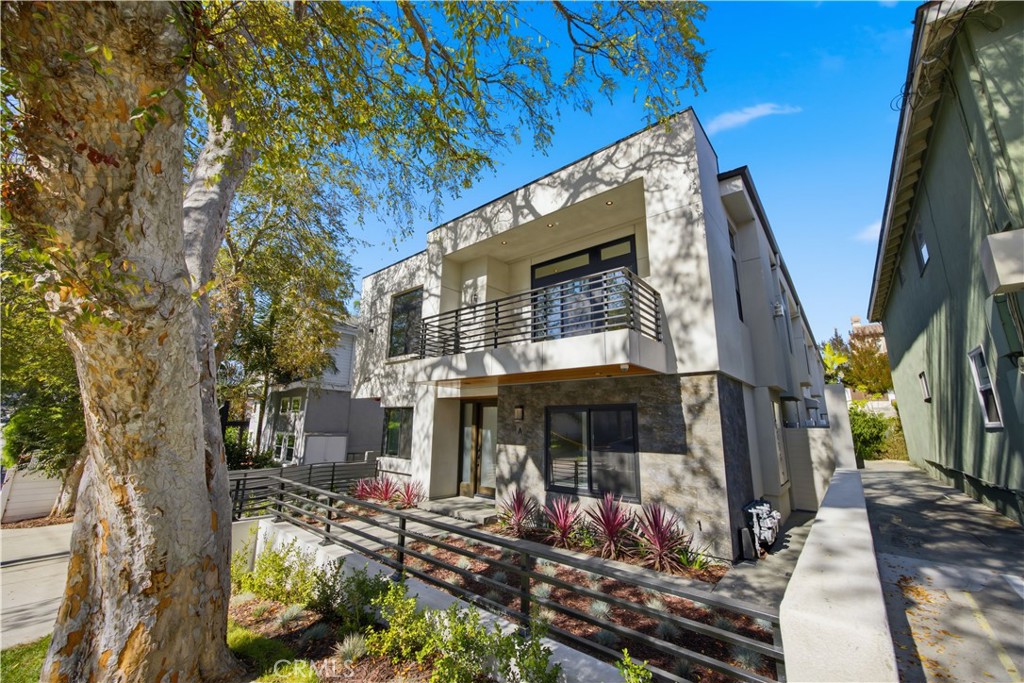 Properties 2 2005 Mathews C