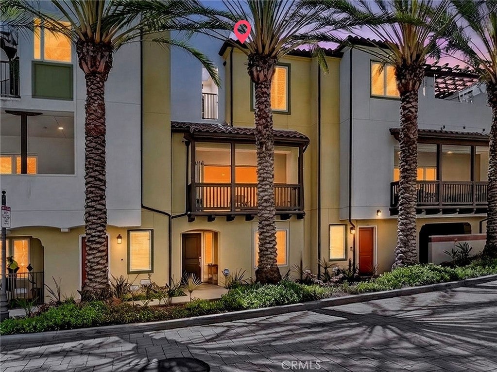 3446 Doheny Way