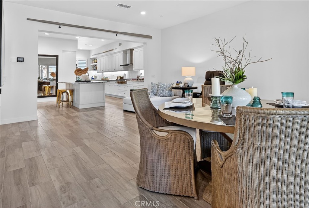 3446 Doheny Way