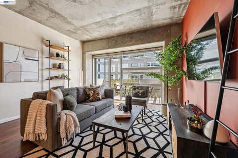 Photo of 428 Alice St #533, Oakland, CA 94607 (MLS # 41141996)