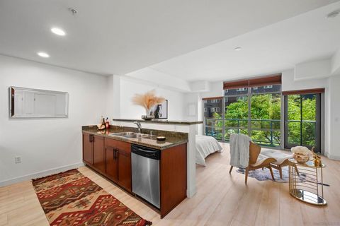 206 Park Blvd 405 San Diego CA 92101