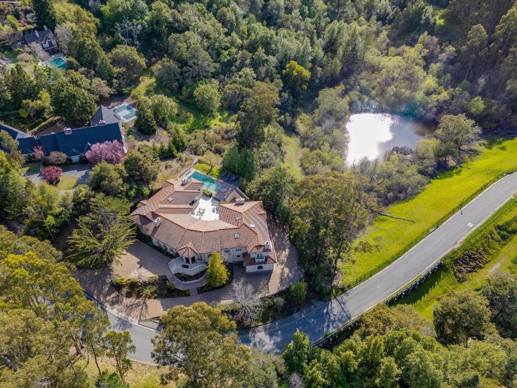 1035 Macadamia Drive