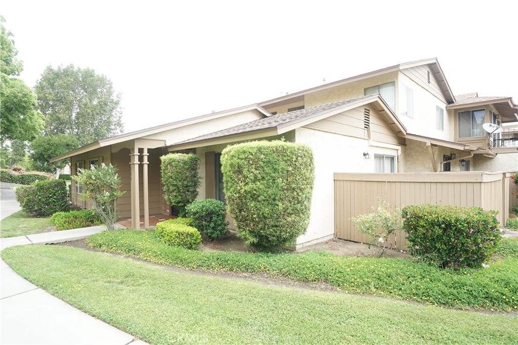 1457 Forest Glen Drive 166