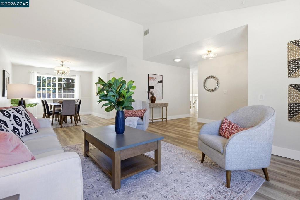 5612 Frank Pl