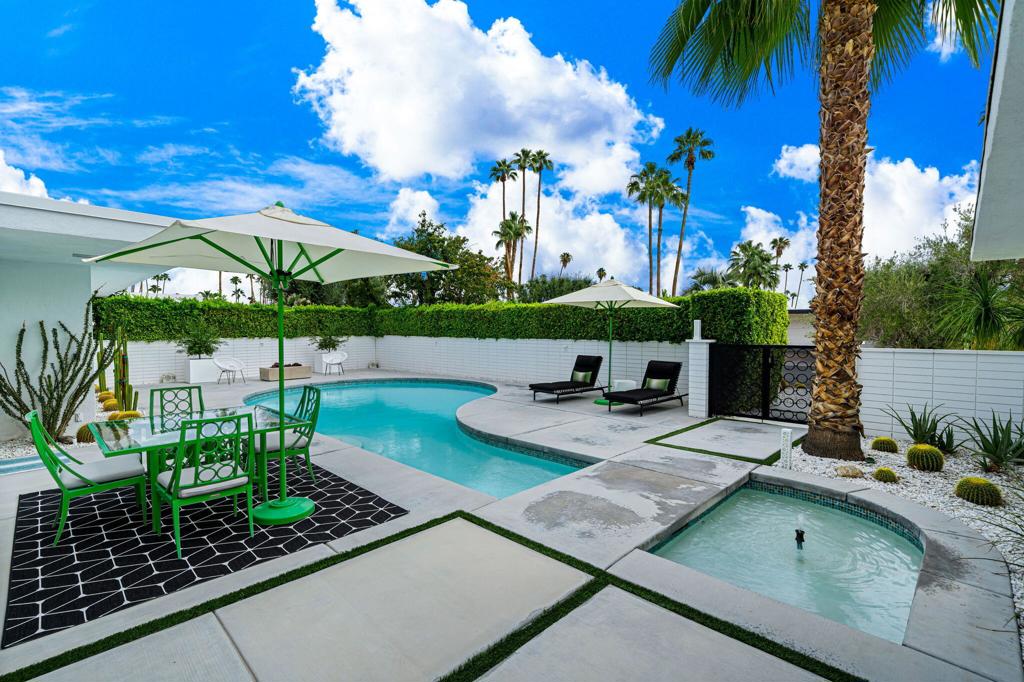 Indian Canyons - Residential