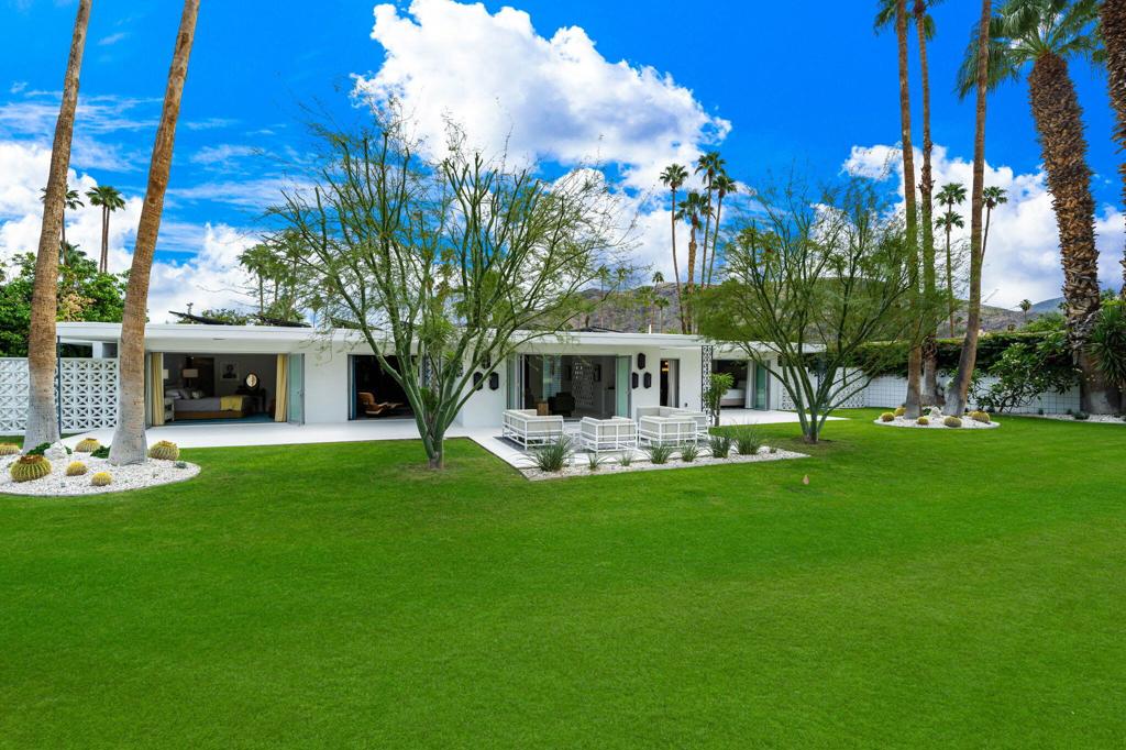 Indian Canyons - Residential
