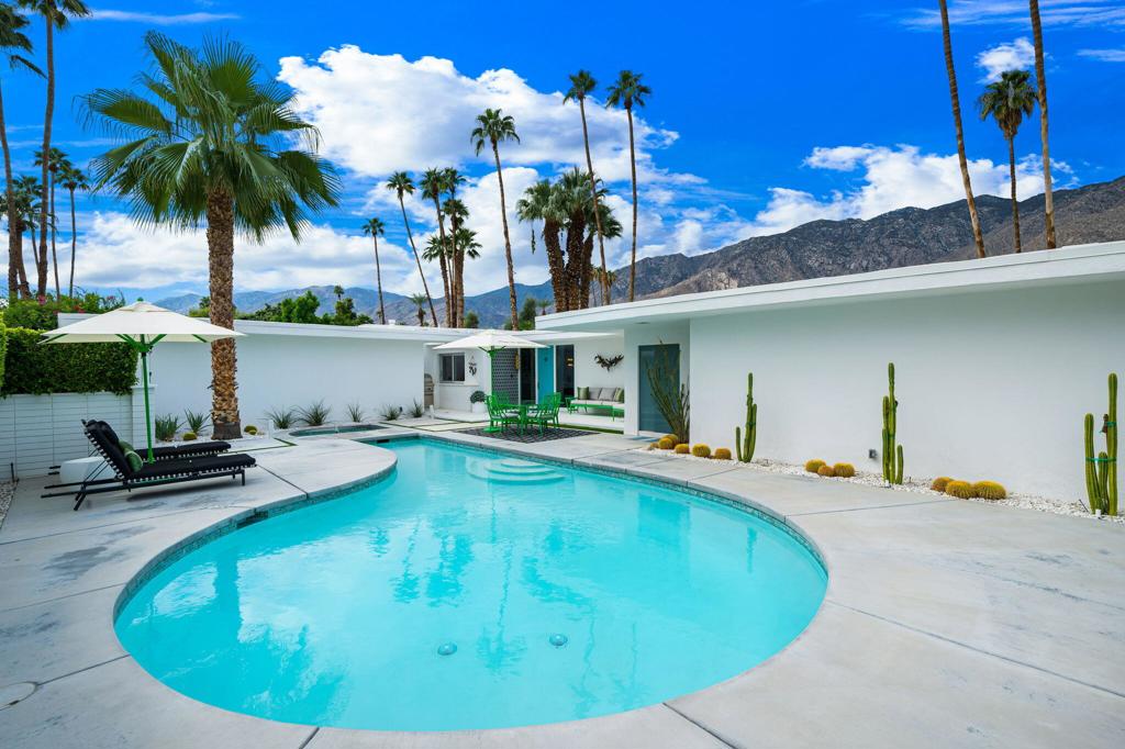 Indian Canyons - Residential