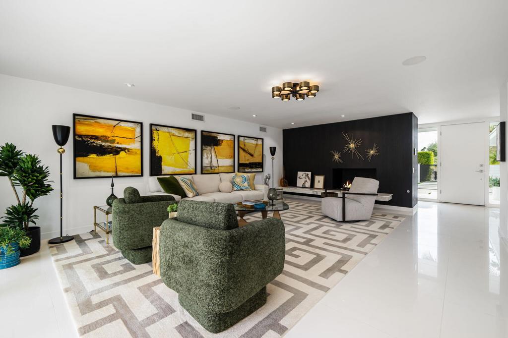 Indian Canyons - Residential