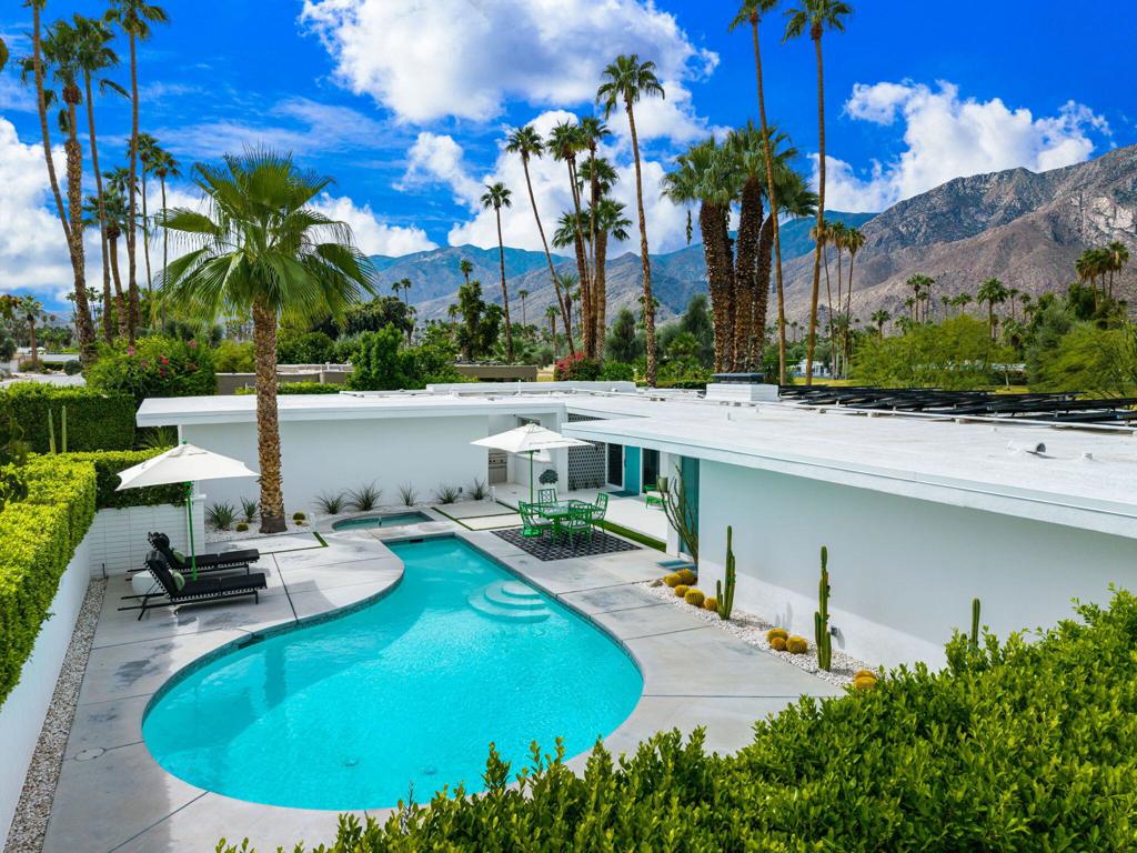 Indian Canyons - Residential