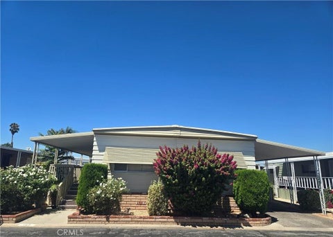 Photo of 2205 W Acacia Avenue #142, Hemet, CA 92545 (MLS # SW26232280)