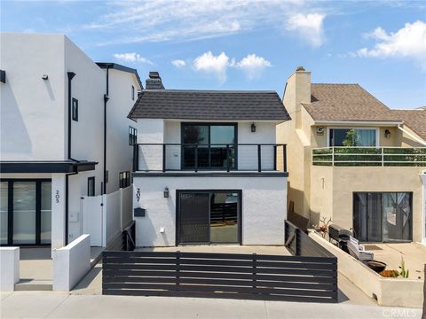 207 28th Street Newport Beach CA 92663