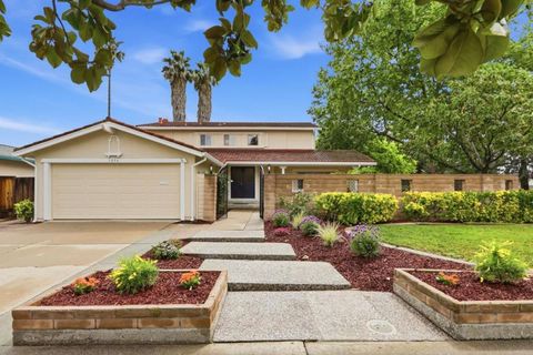 Photo of 1096 Harlan Drive, San Jose, CA 95129 (MLS # ML82044009)