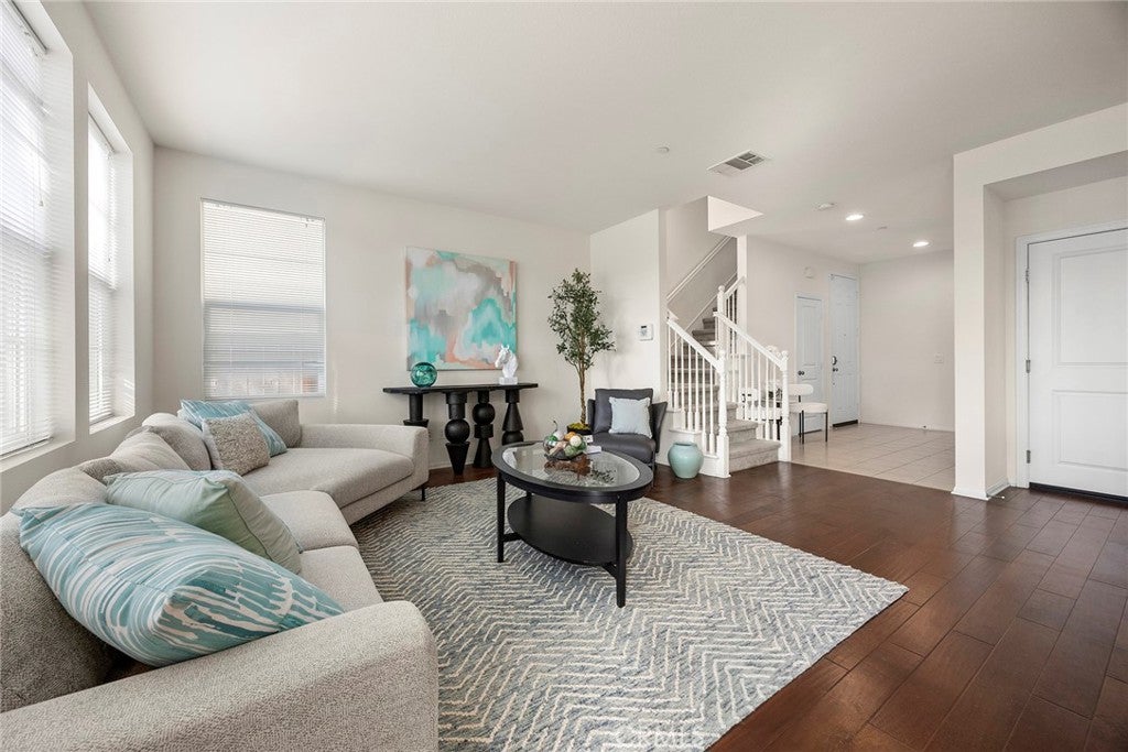 10886 Lotus Dr
