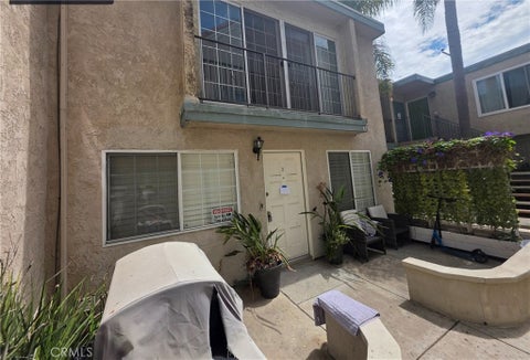 Tiny photo for 218 16th St #B, Huntington Beach, CA 92648 (MLS # BB26225616)