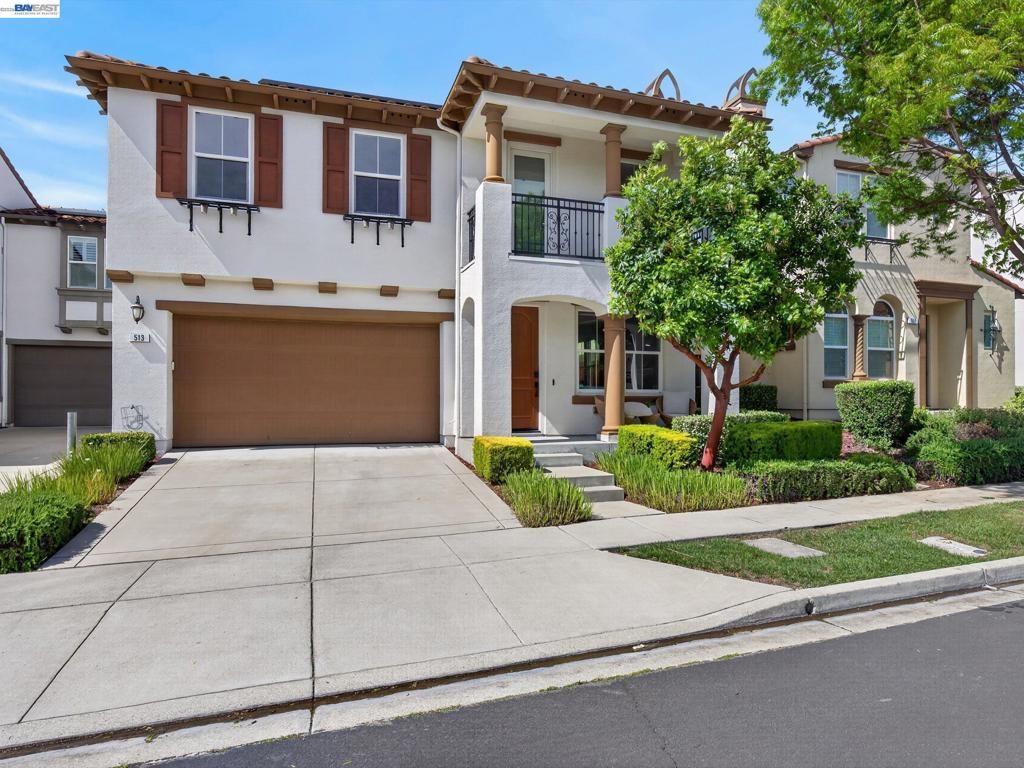 Photo of 513 Crocus Hill Ct Ct, San Ramon, CA 94582 (MLS # 41131253)