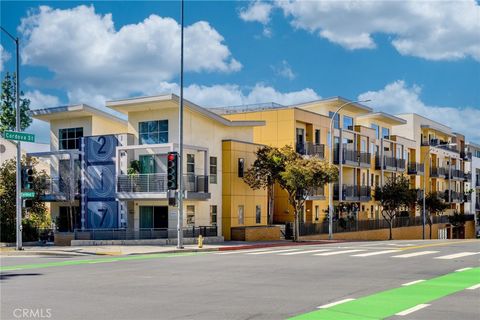 217 S Marengo 304 Pasadena CA 91101