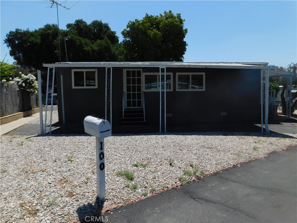 35080 CHANDLER Avenue 100