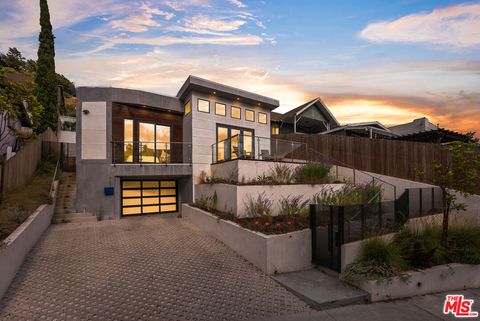 Photo of 3850 Glenalbyn Drive, Los Angeles, CA 90065 (MLS # 26653073)