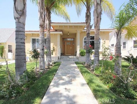 Photo of 515 N Howard St, Glendale, CA 91206 (MLS # GD26078397)