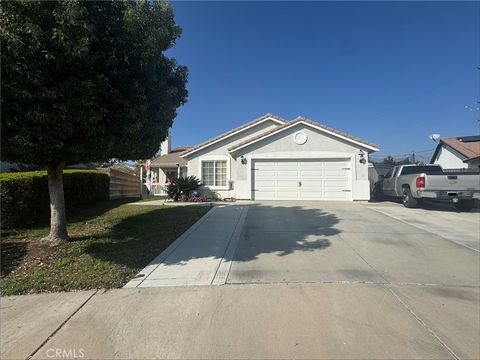 7330 Niagara Fontana CA 92336