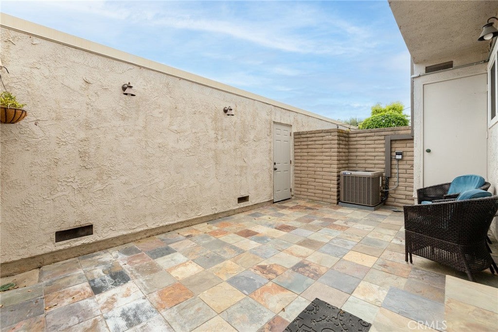 28009 Ridgebluff Court