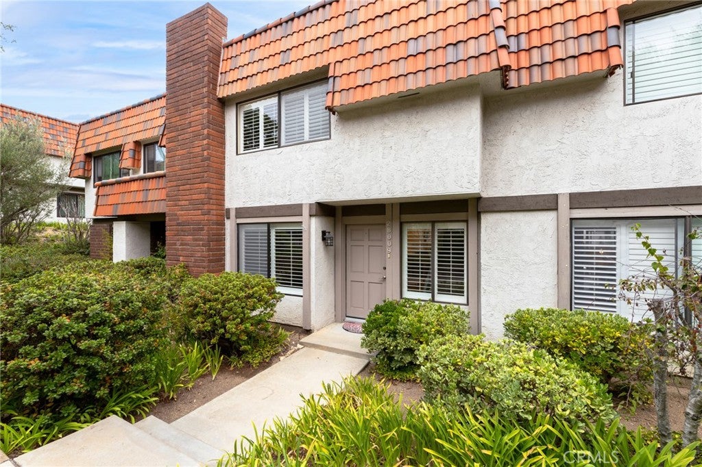 28009 Ridgebluff Court