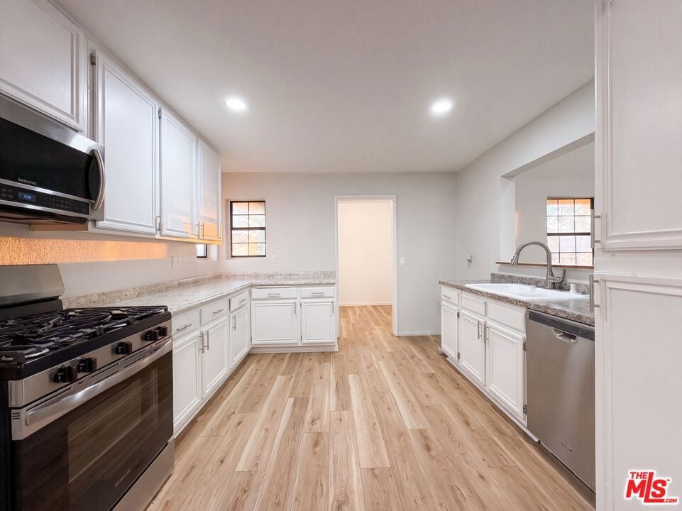2359 100th Street