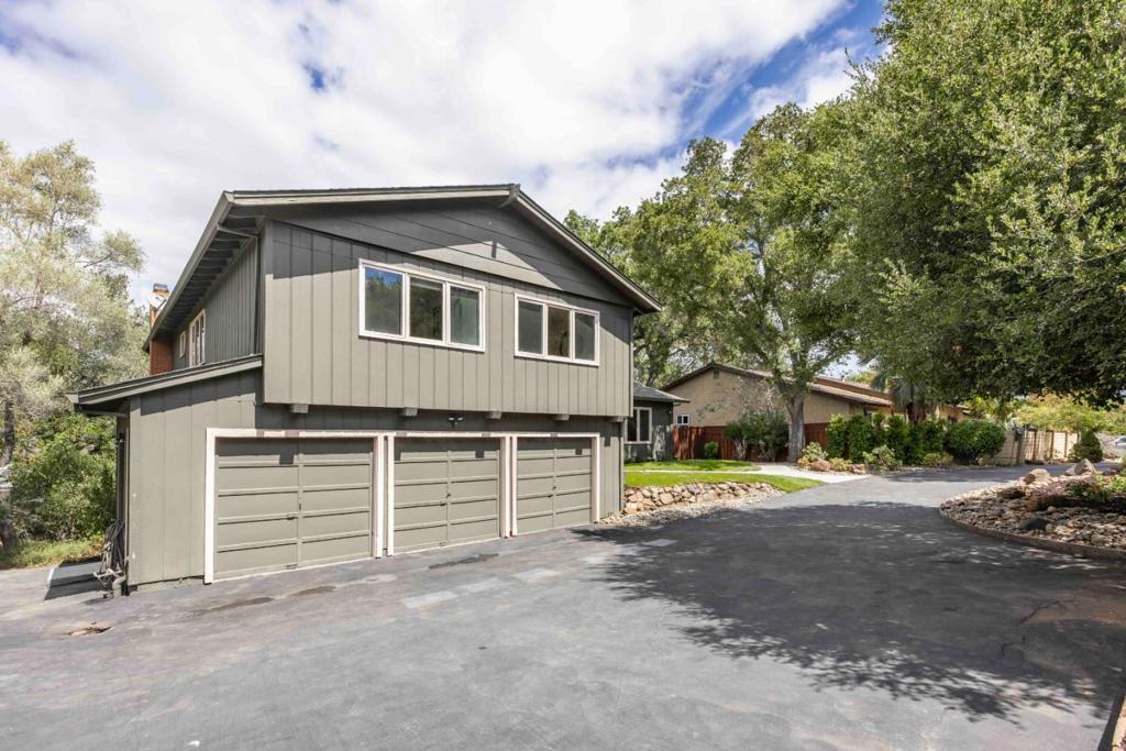 545 Pine Lane