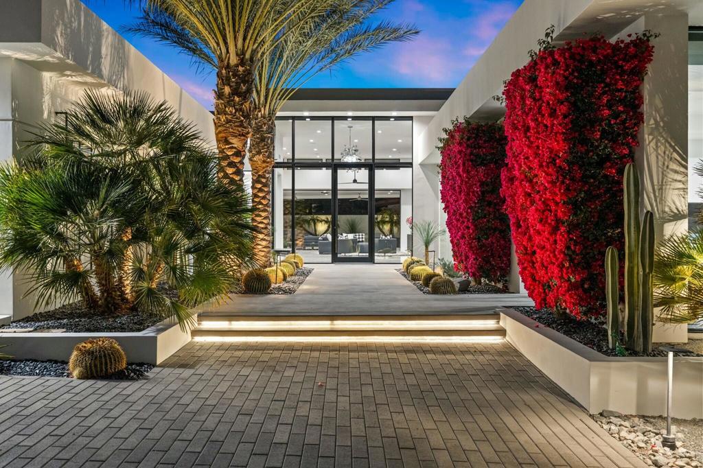 73109 Crosby Lane