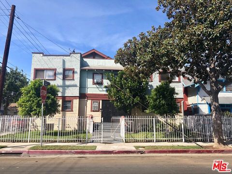 Photo of 2327 S Budlong Avenue, Los Angeles, CA 90007 (MLS # 26653611)