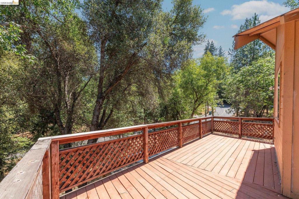 21473 Eel River Dr