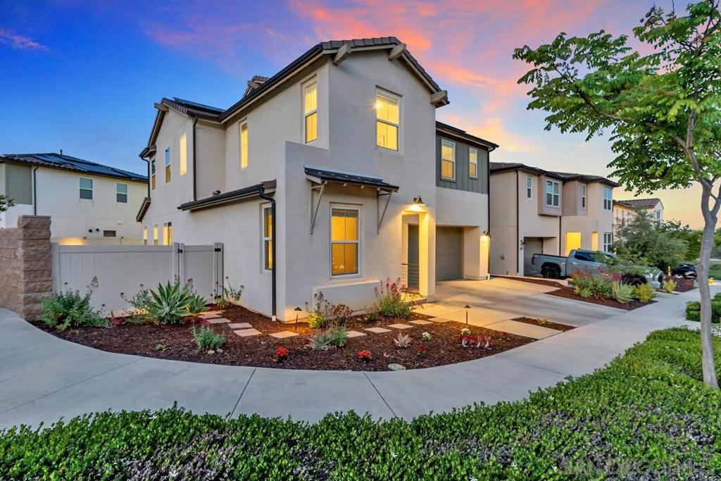8847 Hightail Drive