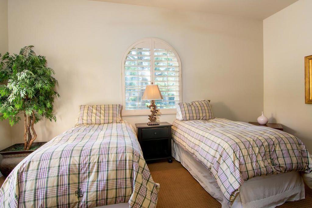 Haciendas at La Quinta - Residential Lease