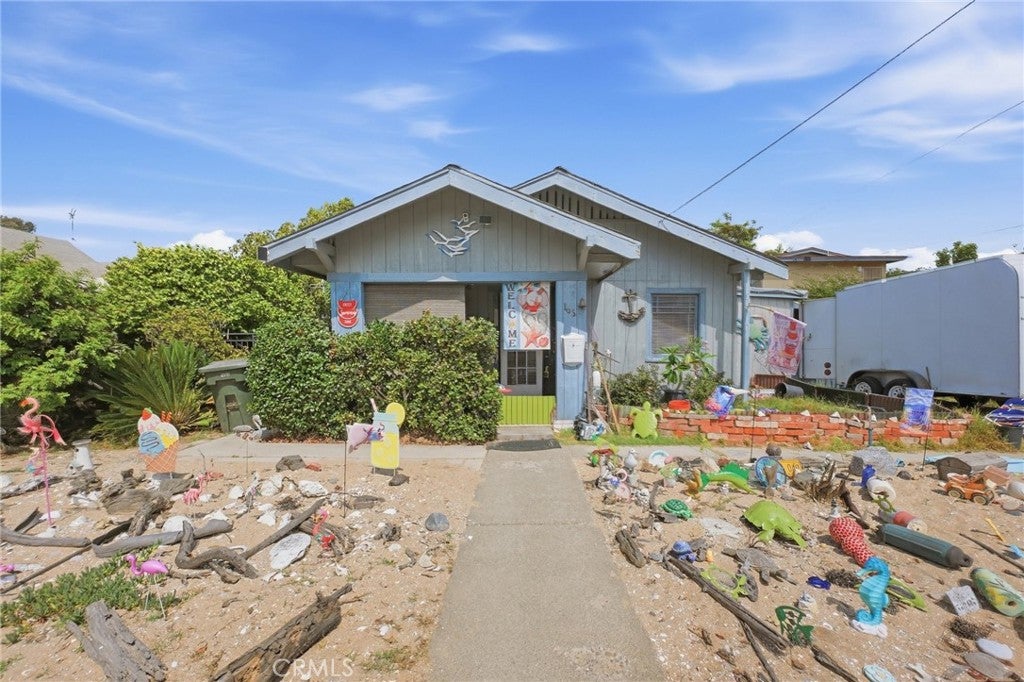 166 Cecil 166 Cecil