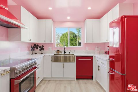 Photo of 17660 Martha Street, Encino, CA 91316 (MLS # 26661163)