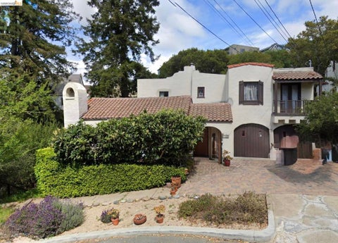 Photo of 77 Northampton Ave AVE, Berkeley, CA 94707 (MLS # 41151909)
