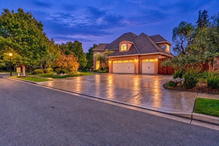 2541 Mooneyham Court