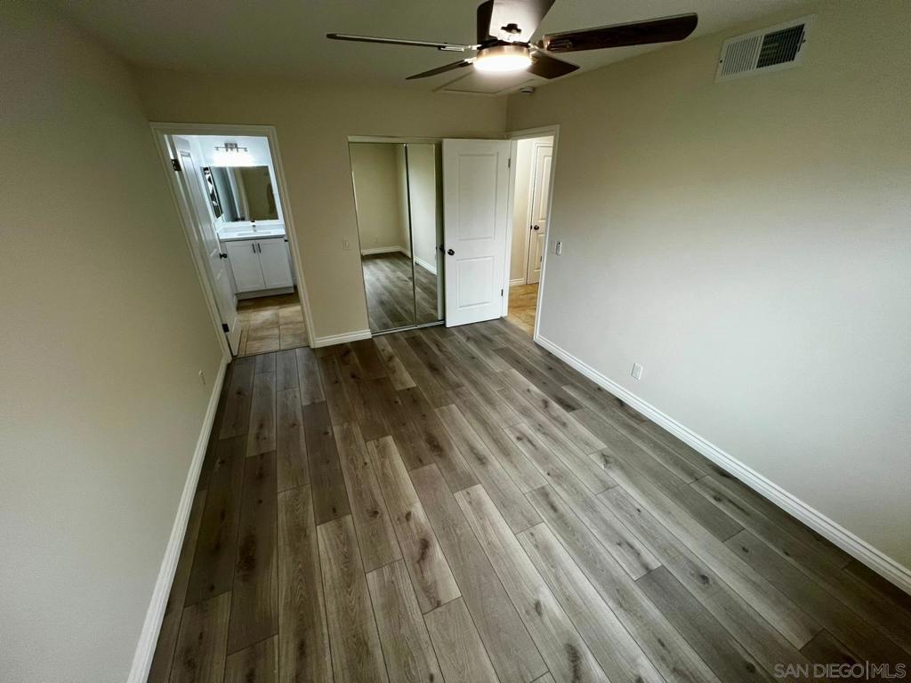 655 E E Washington Ave J