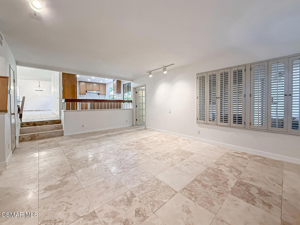 Buttercreek/MTN. Meadows-327 - 327 - Residential