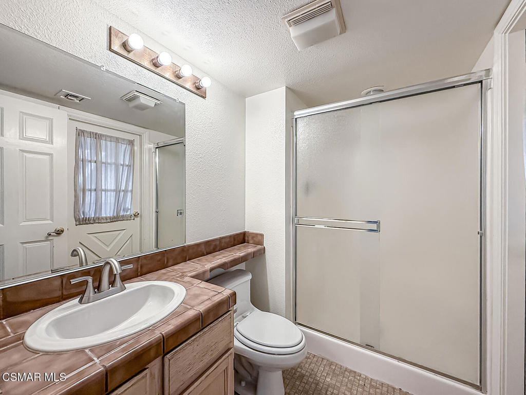 Buttercreek/MTN. Meadows-327 - 327 - Residential