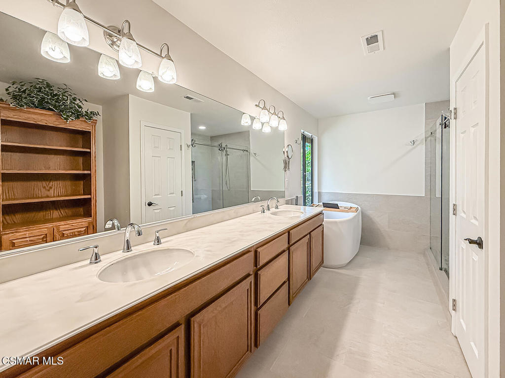 Buttercreek/MTN. Meadows-327 - 327 - Residential