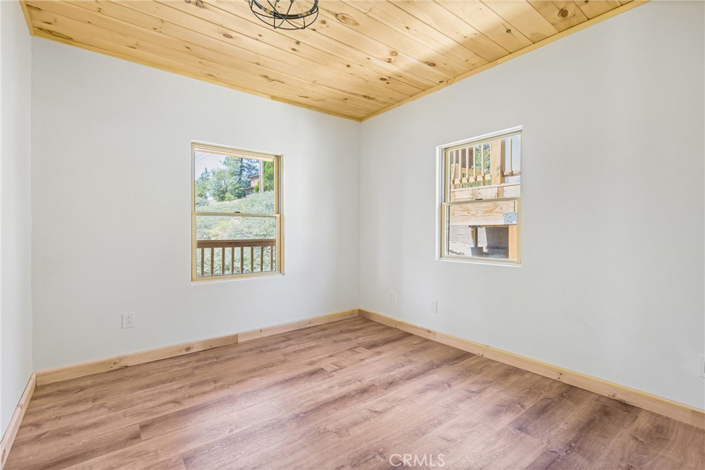 Green Valley Lake (GVLK) - Residential