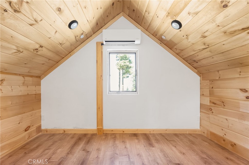 Green Valley Lake (GVLK) - Residential