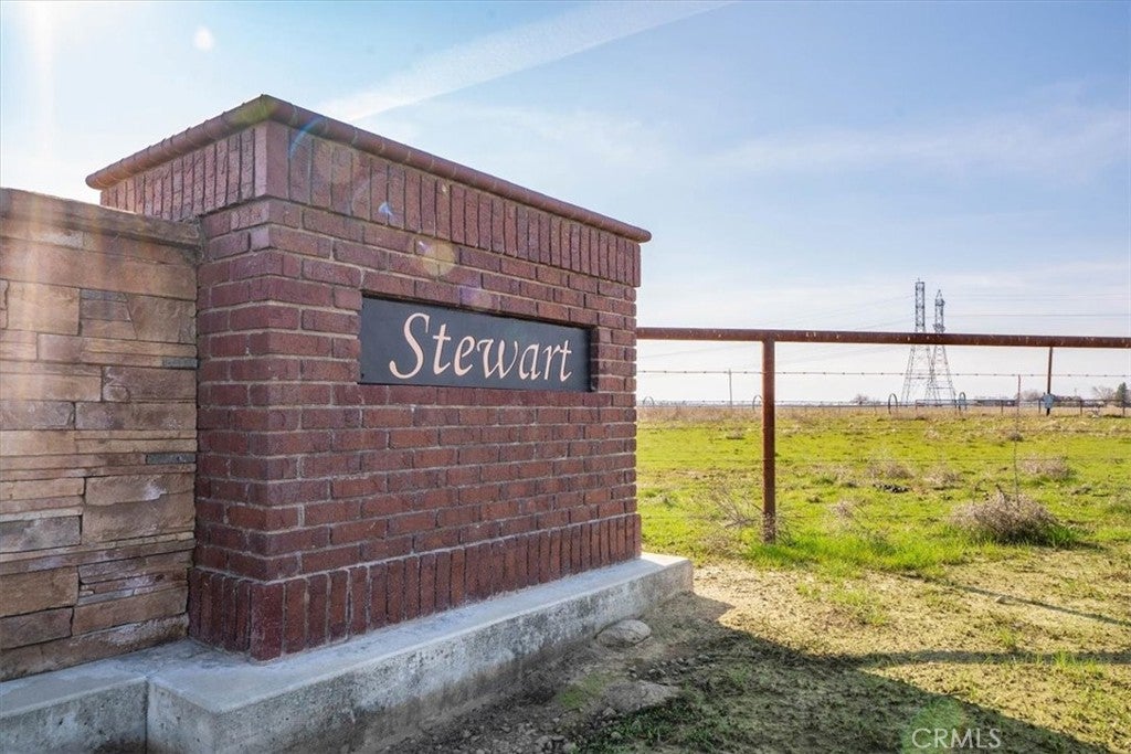 20225 Stewart