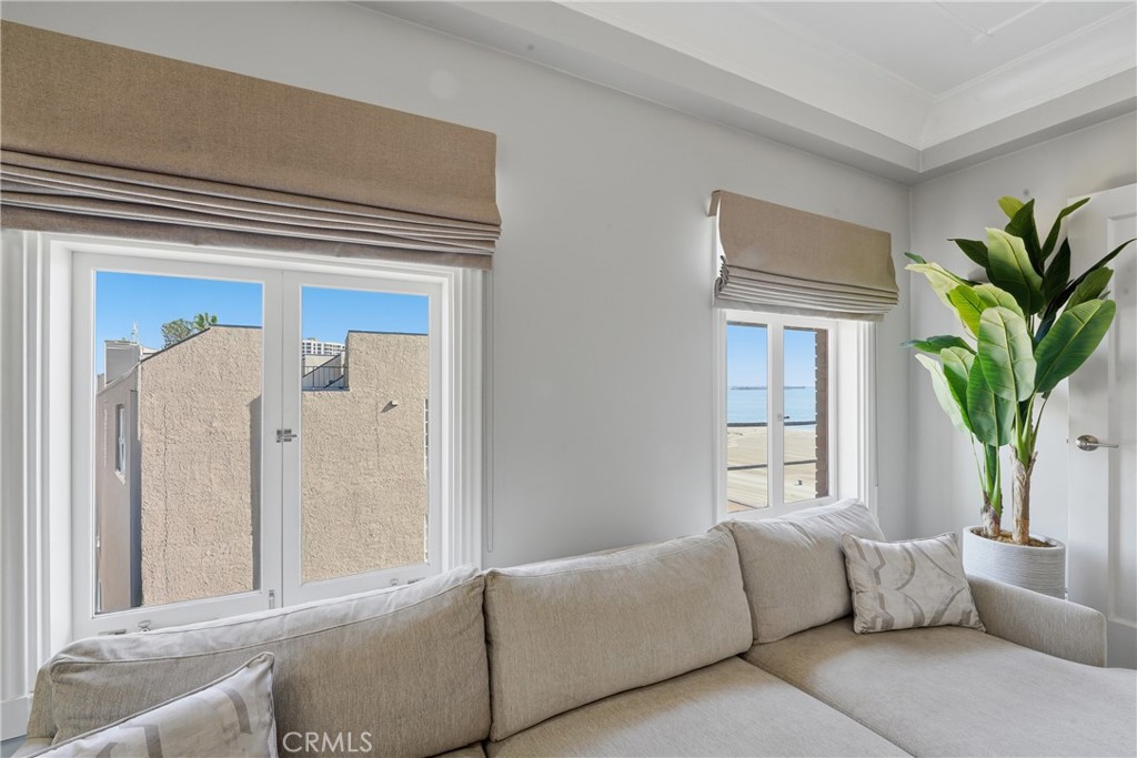 Alamitos Beach (AB) - Residential