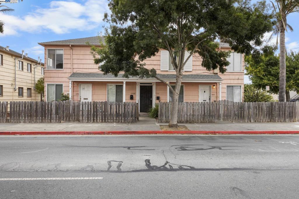 SOUTH BERKELEY - Residential Income