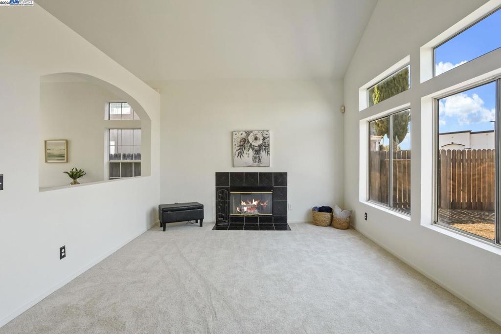 WOODFIELD ESTS - Residential