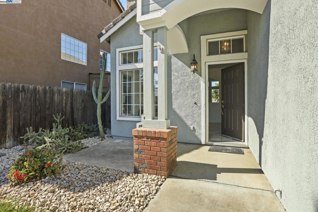 WOODFIELD ESTS - Residential