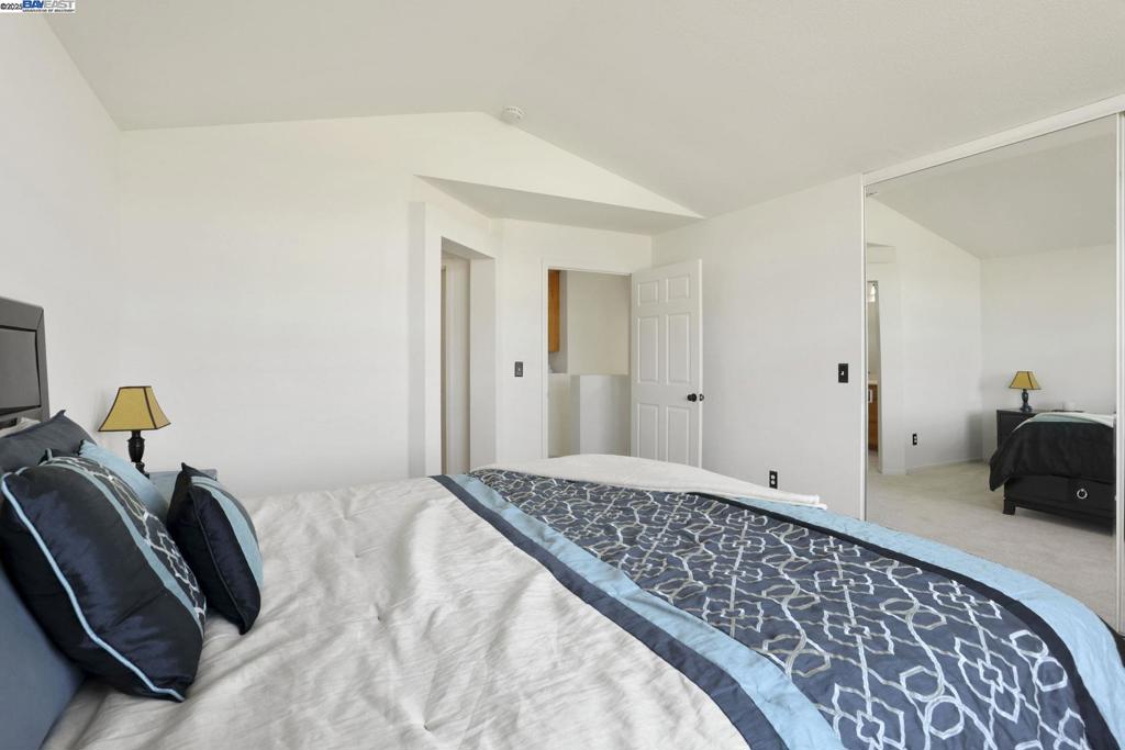 WOODFIELD ESTS - Residential